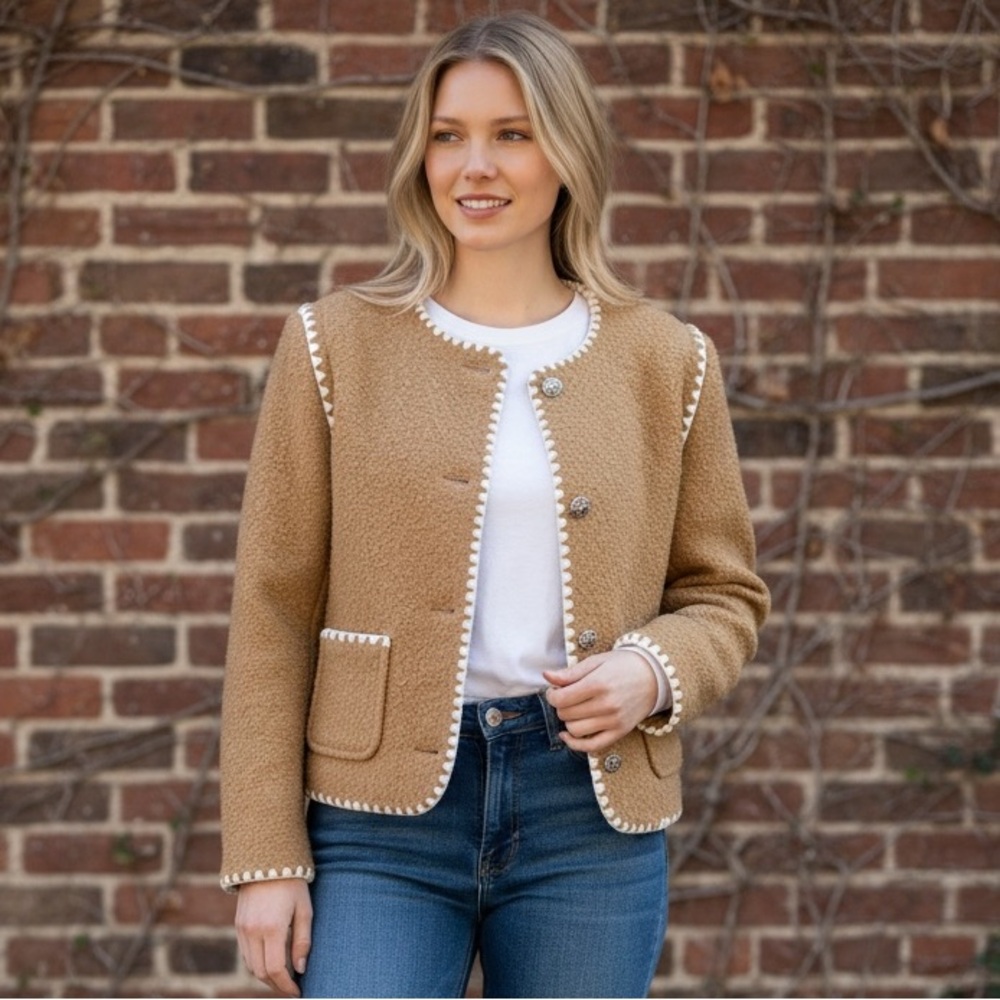 NWT Bagatelle Collection NY Tan Boucle Tweed Crop Jacket Contrast Stitching XS